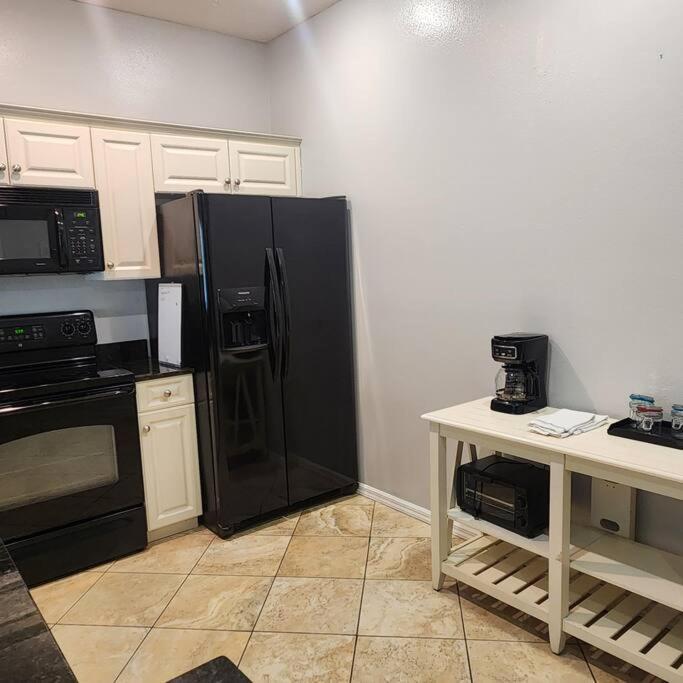1 Bedroom , 1 Bath With Kitchen At Img Bradenton Extérieur photo