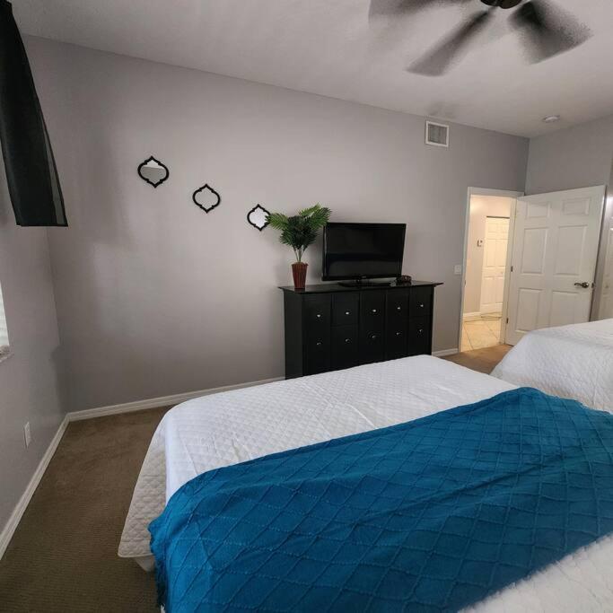 1 Bedroom , 1 Bath With Kitchen At Img Bradenton Extérieur photo